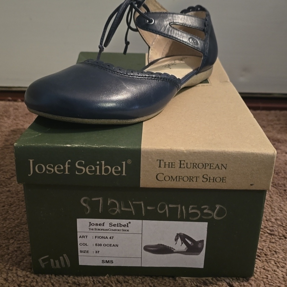 Josef Seibel Fiona 47 All Leather Flat